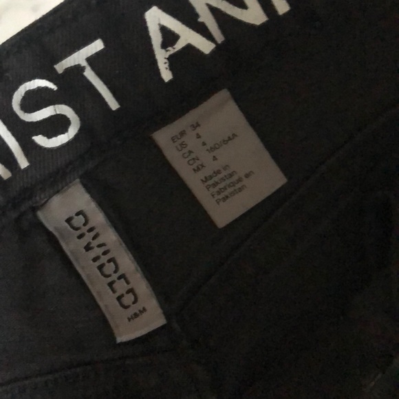 H&M Skinny Jeans - Picture 3 of 7